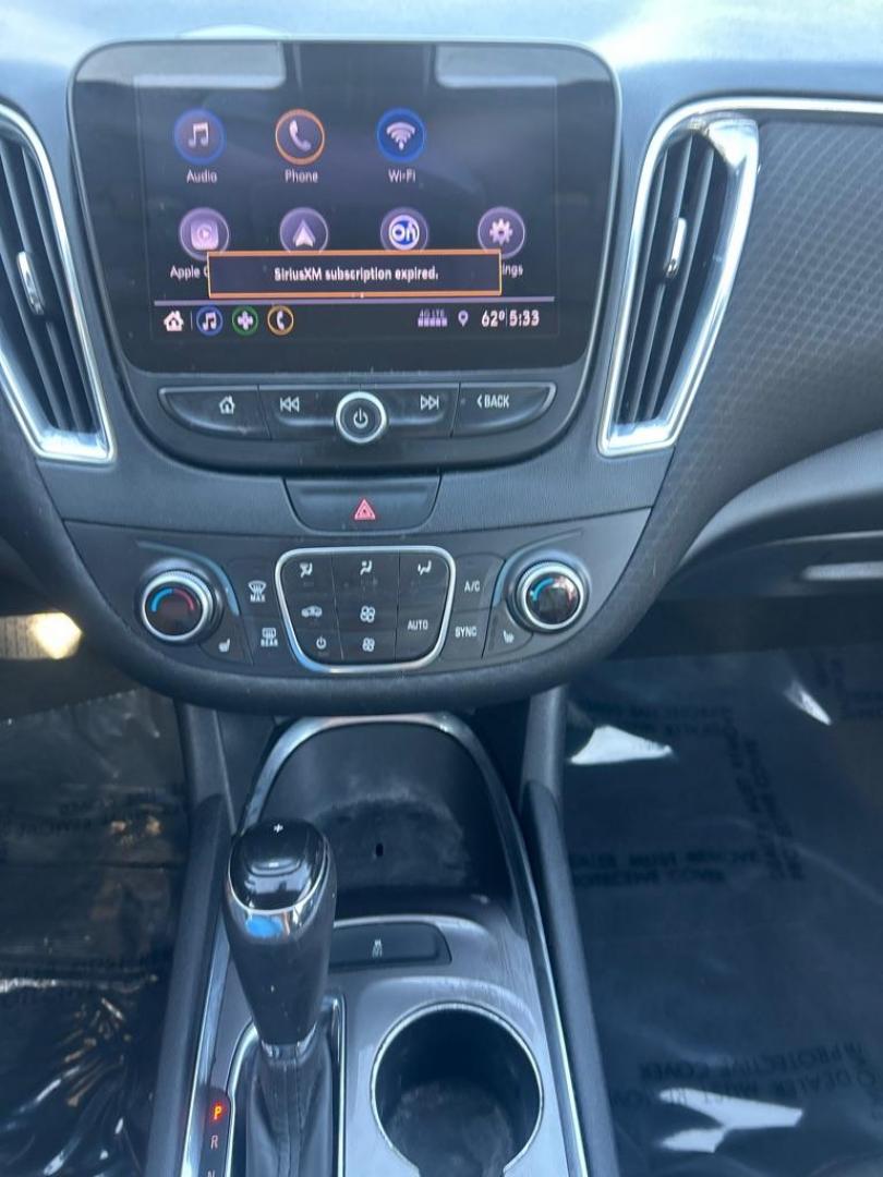 2019 BLACK CHEVROLET MALIBU LT (1G1ZD5ST0KF) with an 1.5L engine, Continuously Variable transmission, located at 2514 Williamson Rd NE, Roanoke, VA, 24012, (540) 265-7770, 37.294636, -79.936249 - NO CREDIT CHECK FINANCING WITH ONLY $3700 DOWN PAYMENT!!!! Check out our website www.needausedvehicle.com for our No Credit Check/ In House Financing options!! No Credit Check Available!!! In House Financing Available!!! All Clean Title Vehicles (no Salvaged or flooded vehicles ever on our lot)! - Photo#7