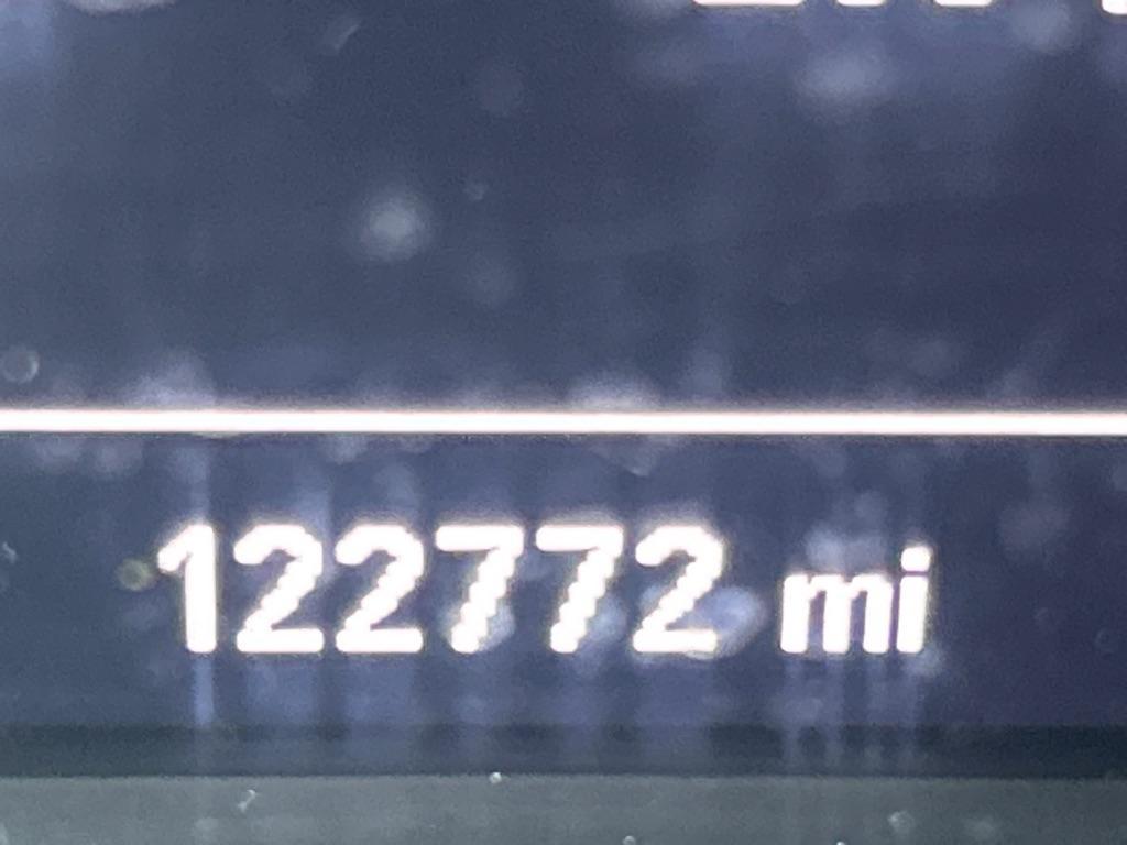 2019 BLACK CHEVROLET MALIBU LT (1G1ZD5ST0KF) with an 1.5L engine, Continuously Variable transmission, located at 2514 Williamson Rd NE, Roanoke, VA, 24012, (540) 265-7770, 37.294636, -79.936249 - NO CREDIT CHECK FINANCING WITH ONLY $3700 DOWN PAYMENT!!!! Check out our website www.needausedvehicle.com for our No Credit Check/ In House Financing options!! No Credit Check Available!!! In House Financing Available!!! All Clean Title Vehicles (no Salvaged or flooded vehicles ever on our lot)! - Photo#6