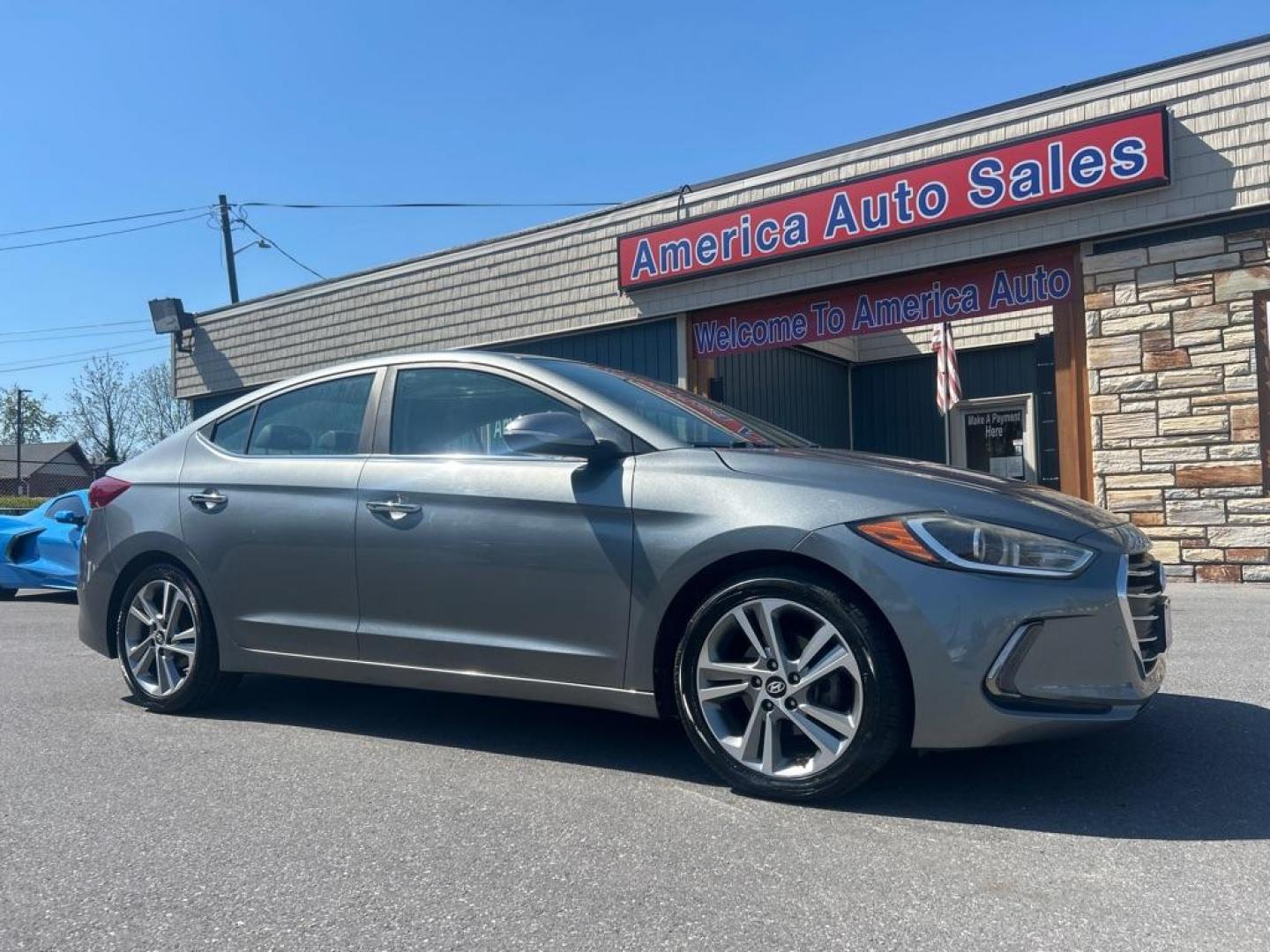 2017 GRAY HYUNDAI ELANTRA SE (KMHD84LF3HU) with an 2.0L engine, Automatic transmission, located at 2514 Williamson Rd NE, Roanoke, VA, 24012, (540) 265-7770, 37.294636, -79.936249 - NO CREDIT CHECK FINANCING WITH ONLY $2500 DOWN PAYMENT!!!! Check out our website www.needausedvehicle.com for our No Credit Check/ In House Financing options!! No Credit Check Available!!! In House Financing Available!!! All Clean Title Vehicles (no Salvaged or flooded vehicles ever on our lot)! - Photo#0