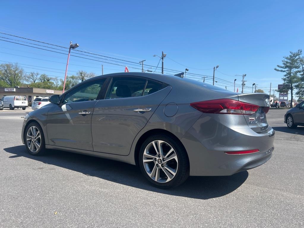 2017 GRAY HYUNDAI ELANTRA SE (KMHD84LF3HU) with an 2.0L engine, Automatic transmission, located at 2514 Williamson Rd NE, Roanoke, VA, 24012, (540) 265-7770, 37.294636, -79.936249 - NO CREDIT CHECK FINANCING WITH ONLY $2500 DOWN PAYMENT!!!! Check out our website www.needausedvehicle.com for our No Credit Check/ In House Financing options!! No Credit Check Available!!! In House Financing Available!!! All Clean Title Vehicles (no Salvaged or flooded vehicles ever on our lot)! - Photo#1