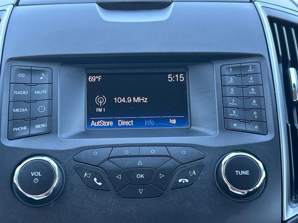 2017 SILVER FORD EDGE SE (2FMPK4G99HB) with an 2.0L engine, Automatic transmission, located at 2514 Williamson Rd NE, Roanoke, VA, 24012, (540) 265-7770, 37.294636, -79.936249 - NO CREDIT CHECK FINANCING WITH ONLY $4000 DOWN PAYMENT!!!! Check out our website www.needausedvehicle.com for our No Credit Check/ In House Financing options!! No Credit Check Available!!! In House Financing Available!!! All Clean Title Vehicles (no Salvaged or flooded vehicles ever on our lot)! - Photo#12