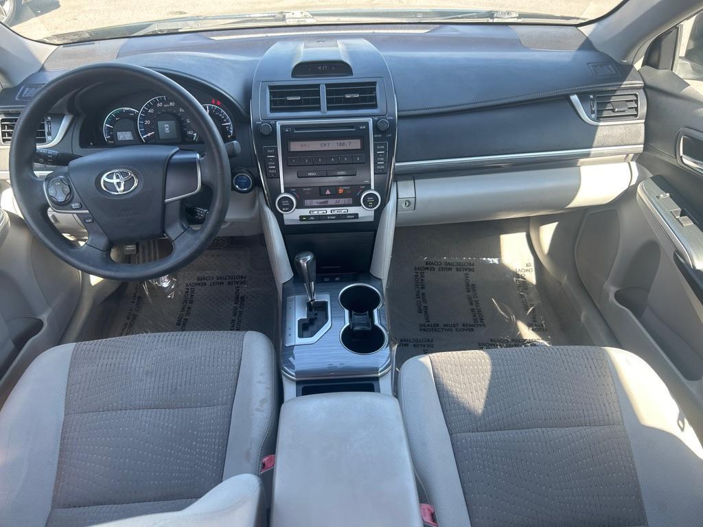 2012 BLACK TOYOTA CAMRY HYBRID (4T1BD1FK1CU) with an 2.5L engine, Continuously Variable transmission, located at 2514 Williamson Rd NE, Roanoke, VA, 24012, (540) 265-7770, 37.294636, -79.936249 - NO CREDIT CHECK FINANCING WITH ONLY $2600 DOWN PAYMENT!!!! Check out our website www.needausedvehicle.com for our No Credit Check/ In House Financing options!! No Credit Check Available!!! In House Financing Available!!! All Clean Title Vehicles (no Salvaged or flooded vehicles ever on our lot)! - Photo#3