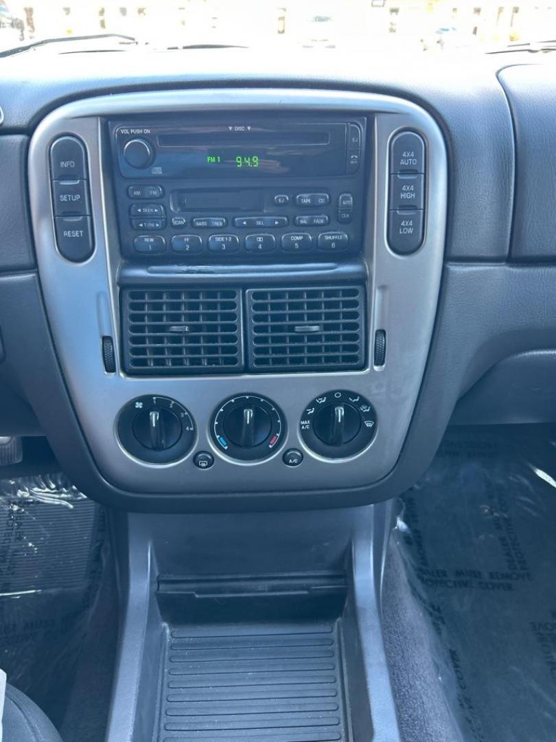2005 RED FORD EXPLORER XLT (1FMZU73K25U) with an 4.0L engine, Automatic transmission, located at 2514 Williamson Rd NE, Roanoke, VA, 24012, (540) 265-7770, 37.294636, -79.936249 - NO CREDIT CHECK FINANCING WITH ONLY $1700 DOWN PAYMENT!!!! Check out our website www.needausedvehicle.com for our No Credit Check/ In House Financing options!! No Credit Check Available!!! In House Financing Available!!! All Clean Title Vehicles (no Salvaged or flooded vehicles ever on our lot)! - Photo#9