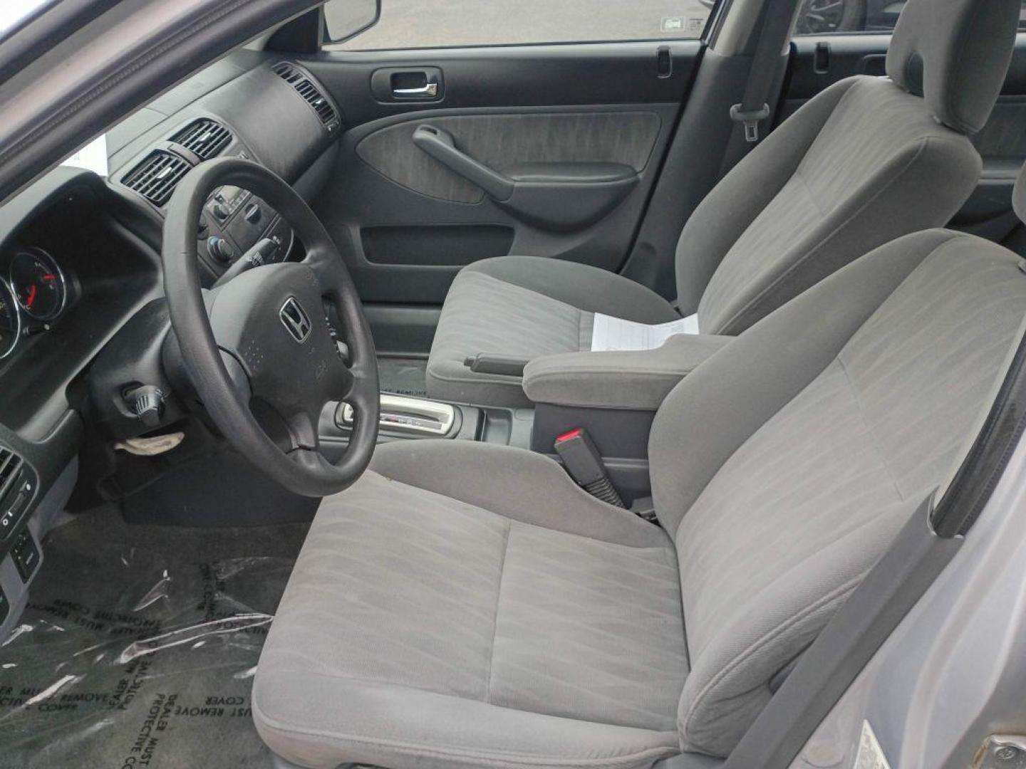 2005 GRAY HONDA CIVIC LX (2HGES16645H) with an 1.7L engine, Automatic transmission, located at 2514 Williamson Rd NE, Roanoke, VA, 24012, (540) 265-7770, 37.294636, -79.936249 - NO CREDIT CHECK FINANCING WITH ONLY $1800 DOWN PAYMENT!!!! Check out our website www.needausedvehicle.com for our No Credit Check/ In House Financing options!! No Credit Check Available!!! In House Financing Available!!! All Clean Title Vehicles (no Salvaged or flooded vehicles ever on our lot)! - Photo#3