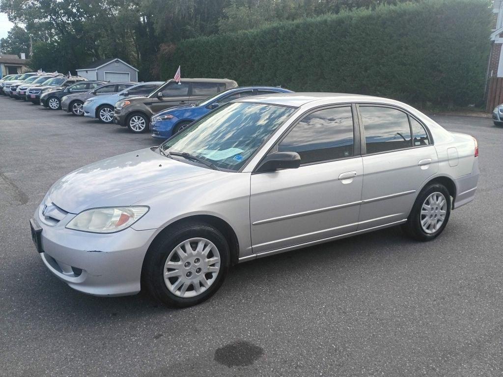 2005 SILVER HONDA CIVIC LX (2HGES16645H) with an 1.7L engine, Automatic transmission, located at 2514 Williamson Rd NE, Roanoke, VA, 24012, (540) 265-7770, 37.294636, -79.936249 - NO CREDIT CHECK FINANCING WITH ONLY $1800 DOWN PAYMENT!!!! Check out our website www.needausedvehicle.com for our No Credit Check/ In House Financing options!! No Credit Check Available!!! In House Financing Available!!! All Clean Title Vehicles (no Salvaged or flooded vehicles ever on our lot)!- Photo#2