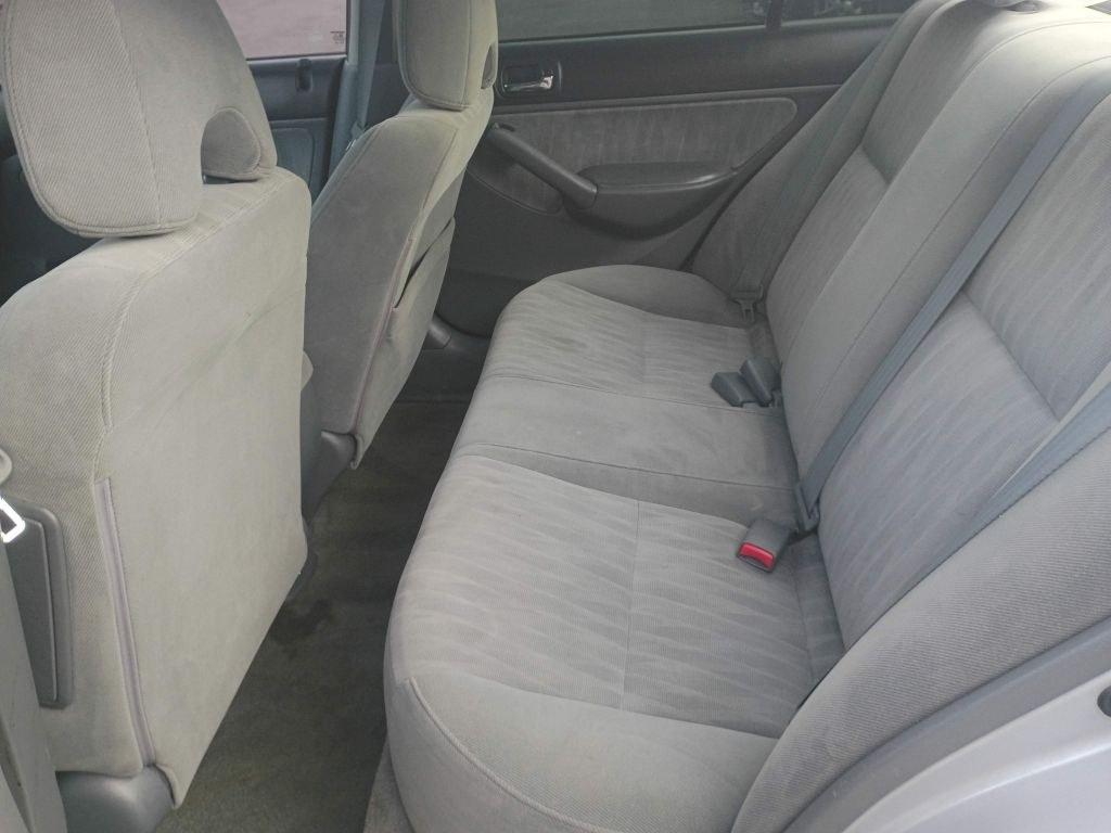 2005 SILVER HONDA CIVIC LX (2HGES16645H) with an 1.7L engine, Automatic transmission, located at 2514 Williamson Rd NE, Roanoke, VA, 24012, (540) 265-7770, 37.294636, -79.936249 - NO CREDIT CHECK FINANCING WITH ONLY $1800 DOWN PAYMENT!!!! Check out our website www.needausedvehicle.com for our No Credit Check/ In House Financing options!! No Credit Check Available!!! In House Financing Available!!! All Clean Title Vehicles (no Salvaged or flooded vehicles ever on our lot)!- Photo#7