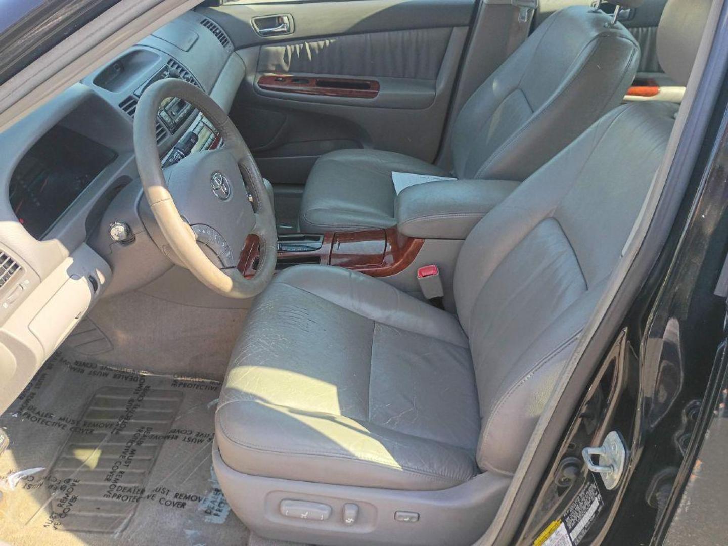 2006 BLACK TOYOTA CAMRY LE (4T1BF30K56U) with an 3.0L engine, Automatic transmission, located at 2514 Williamson Rd NE, Roanoke, VA, 24012, (540) 265-7770, 37.294636, -79.936249 - NO CREDIT CHECK FINANCING WITH ONLY $1700 DOWN PAYMENT!!!! Check out our website www.needausedvehicle.com for our No Credit Check/ In House Financing options!! No Credit Check Available!!! In House Financing Available!!! All Clean Title Vehicles (no Salvaged or flooded vehicles ever on our lot)! - Photo#8