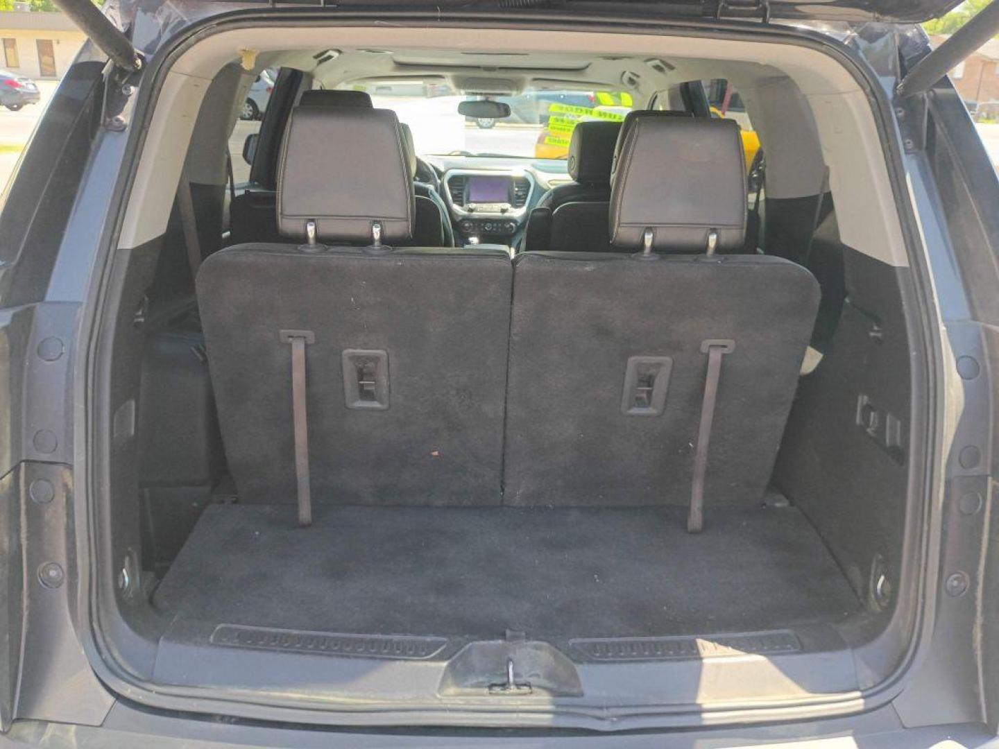 2017 GRAY GMC ACADIA SLT-1 (1GKKNMLS9HZ) with an 3.6L engine, Automatic transmission, located at 2514 Williamson Rd NE, Roanoke, VA, 24012, (540) 265-7770, 37.294636, -79.936249 - NO CREDIT CHECK FINANCING WITH ONLY $4000 DOWN PAYMENT!!!! Check out our website www.needausedvehicle.com for our No Credit Check/ In House Financing options!! No Credit Check Available!!! In House Financing Available!!! All Clean Title Vehicles (no Salvaged or flooded vehicles ever on our lot)! - Photo#5