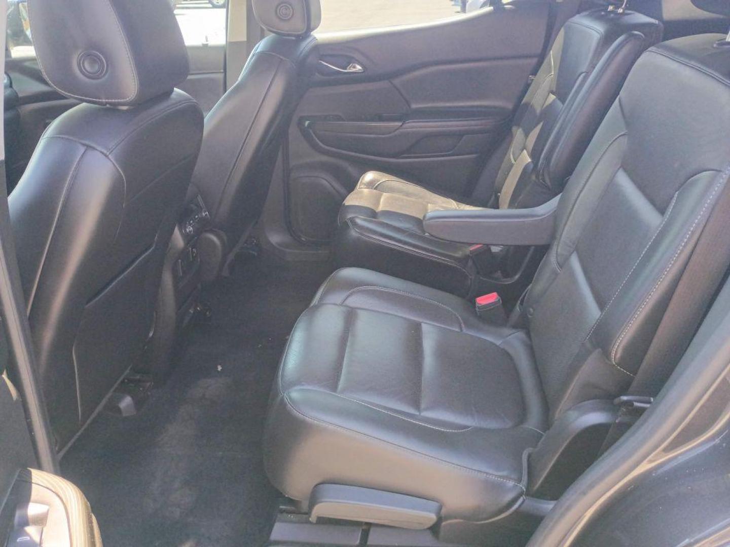2017 GRAY GMC ACADIA SLT-1 (1GKKNMLS9HZ) with an 3.6L engine, Automatic transmission, located at 2514 Williamson Rd NE, Roanoke, VA, 24012, (540) 265-7770, 37.294636, -79.936249 - NO CREDIT CHECK FINANCING WITH ONLY $4000 DOWN PAYMENT!!!! Check out our website www.needausedvehicle.com for our No Credit Check/ In House Financing options!! No Credit Check Available!!! In House Financing Available!!! All Clean Title Vehicles (no Salvaged or flooded vehicles ever on our lot)! - Photo#6