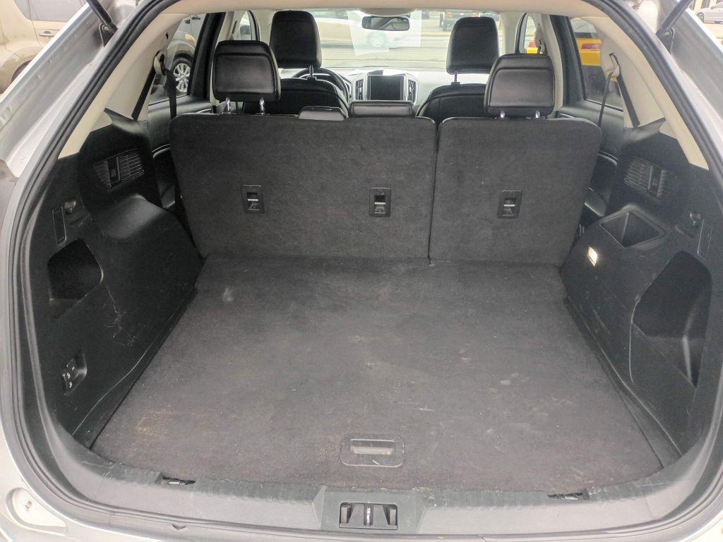 2021 SILVER FORD EDGE SEL (2FMPK3J91MB) with an 2.0L engine, Automatic transmission, located at 2514 Williamson Rd NE, Roanoke, VA, 24012, (540) 265-7770, 37.294636, -79.936249 - NO CREDIT CHECK FINANCING WITH ONLY $4500 DOWN PAYMENT!!!! Check out our website www.needausedvehicle.com for our No Credit Check/ In House Financing options!! No Credit Check Available!!! In House Financing Available!!! All Clean Title Vehicles (no Salvaged or flooded vehicles ever on our lot)! - Photo#6