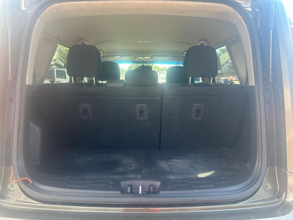 2013 GREEN KIA SOUL + (KNDJT2A69D7) with an 2.0L engine, 6-Speed Manual transmission, located at 2514 Williamson Rd NE, Roanoke, VA, 24012, (540) 265-7770, 37.294636, -79.936249 - NO CREDIT CHECK FINANCING WITH ONLY $2000 DOWN PAYMENT!!!! Check out our website www.needausedvehicle.com for our No Credit Check/ In House Financing options!! No Credit Check Available!!! In House Financing Available!!! All Clean Title Vehicles (no Salvaged or flooded vehicles ever on our lot)! - Photo#4