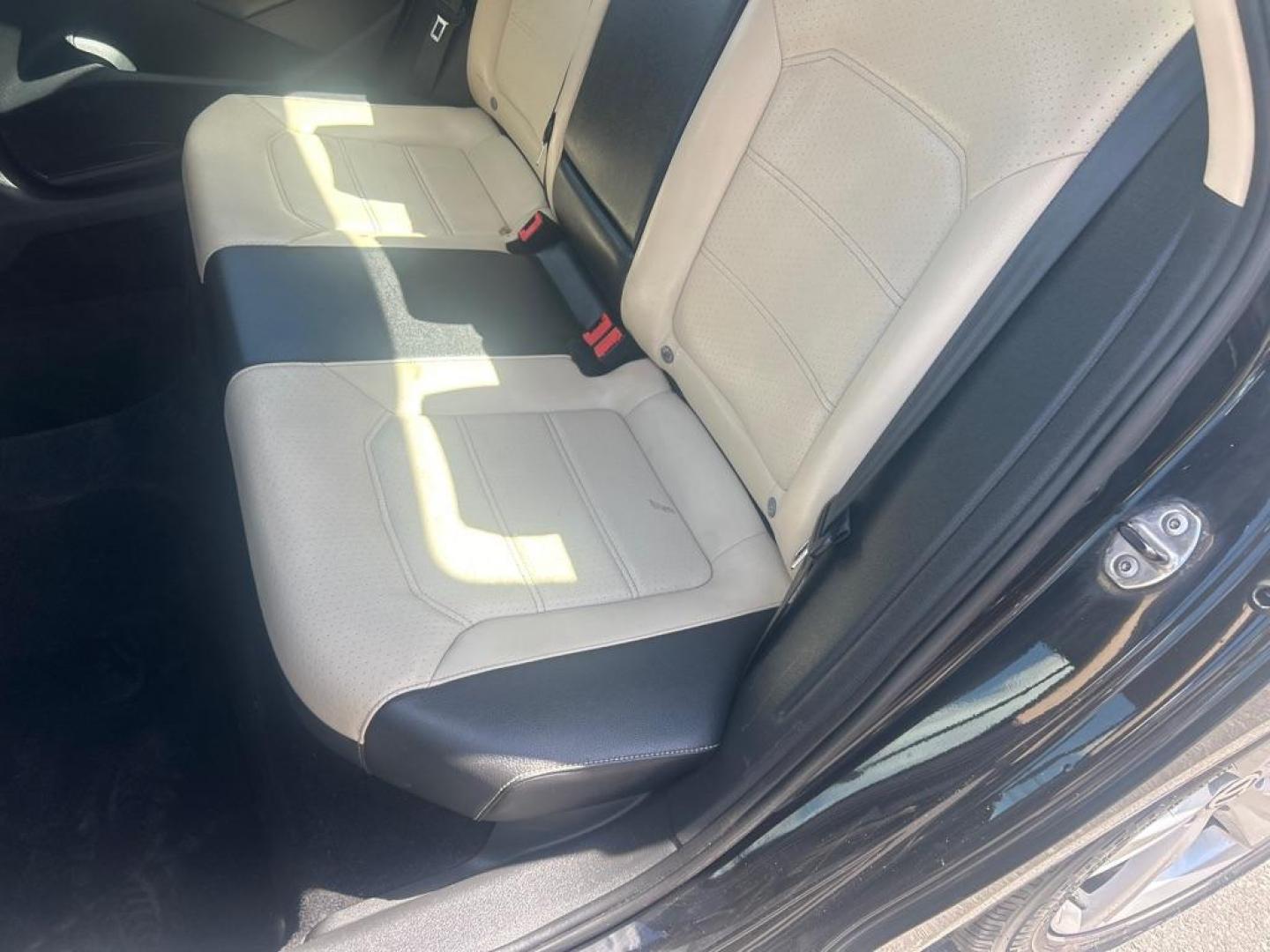 2014 BLACK VOLKSWAGEN PASSAT SE (1VWBT7A30EC) with an 1.8L engine, Automatic transmission, located at 2514 Williamson Rd NE, Roanoke, VA, 24012, (540) 265-7770, 37.294636, -79.936249- Photo#2