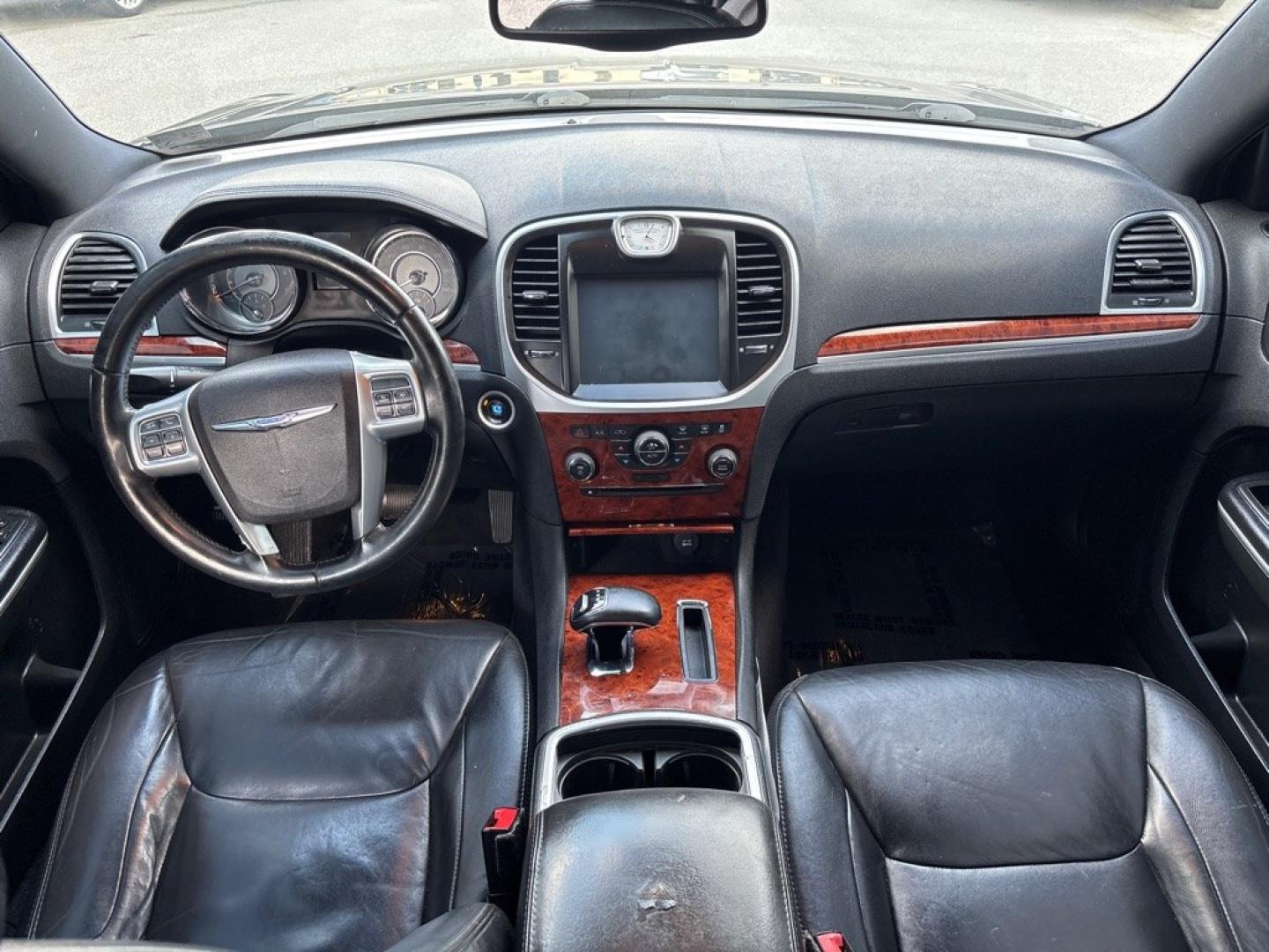 2013 GRAY CHRYSLER 300 (2C3CCAAG1DH) with an 3.6L engine, Automatic transmission, located at 2514 Williamson Rd NE, Roanoke, VA, 24012, (540) 265-7770, 37.294636, -79.936249 - NO CREDIT CHECK FINANCING WITH ONLY $2700 DOWN PAYMENT!!!! Check out our website www.needausedvehicle.com for our No Credit Check/ In House Financing options!! No Credit Check Available!!! In House Financing Available!!! All Clean Title Vehicles (no Salvaged or flooded vehicles ever on our lot)!- Photo#3