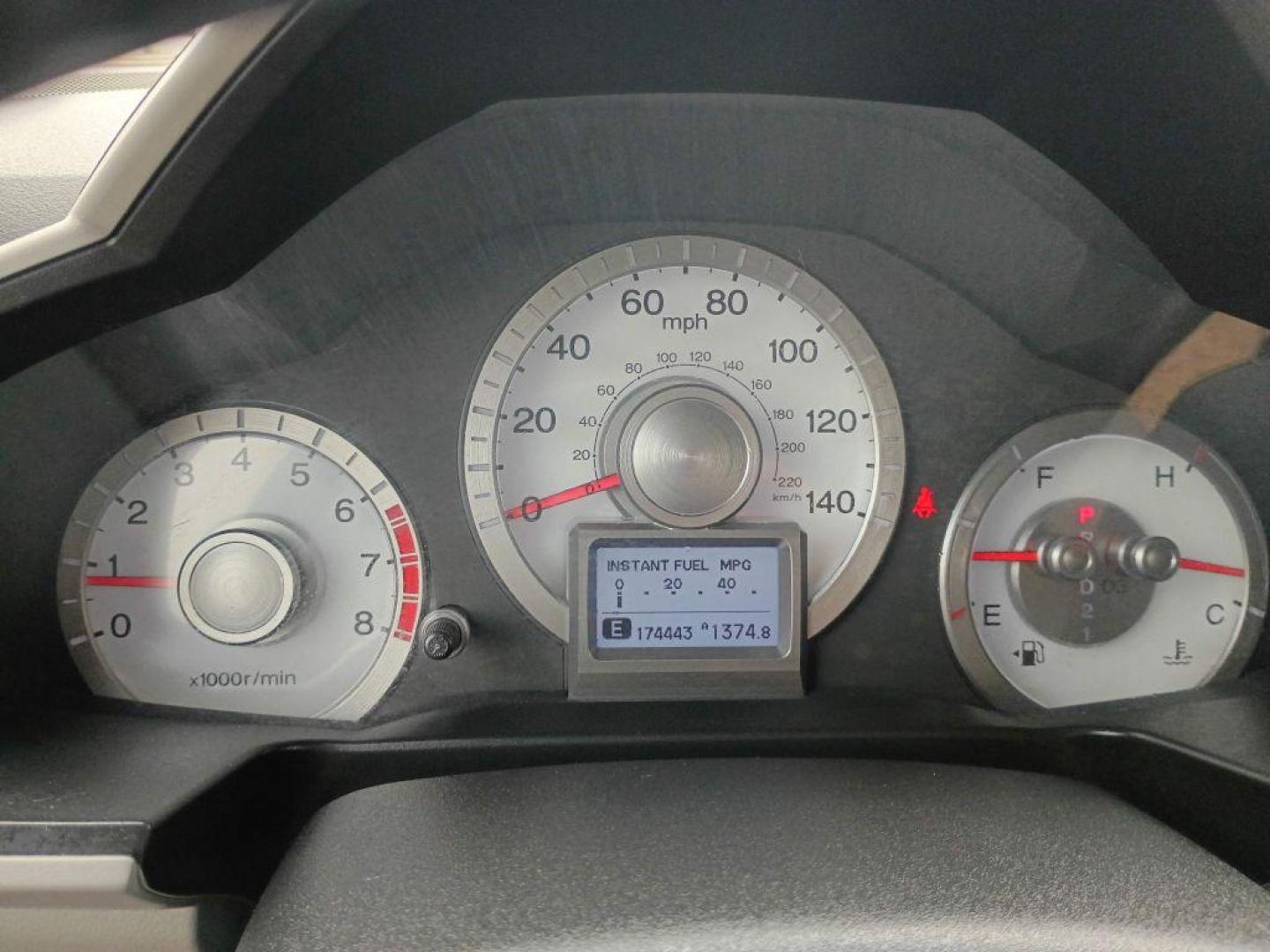2011 BLUE HONDA PILOT TOURING (5FNYF3H94BB) with an 3.5L engine, Automatic transmission, located at 2514 Williamson Rd NE, Roanoke, VA, 24012, (540) 265-7770, 37.294636, -79.936249 - NO CREDIT CHECK FINANCING WITH ONLY $2700 DOWN PAYMENT!!!! Check out our website www.needausedvehicle.com for our No Credit Check/ In House Financing options!! No Credit Check Available!!! In House Financing Available!!! All Clean Title Vehicles (no Salvaged or flooded vehicles ever on our lot)! - Photo#11
