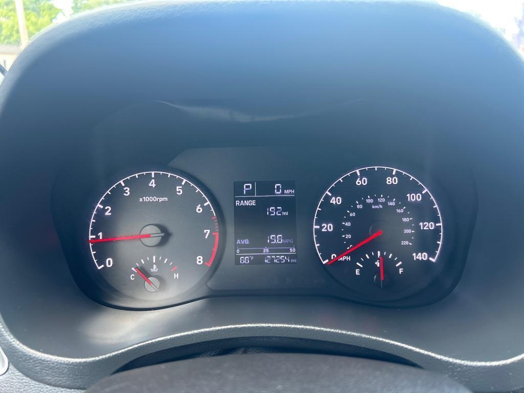 2020 RED HYUNDAI ACCENT SE (3KPC24A68LE) with an 1.6L engine, Automatic transmission, located at 2514 Williamson Rd NE, Roanoke, VA, 24012, (540) 265-7770, 37.294636, -79.936249 - NO CREDIT CHECK FINANCING WITH ONLY $2700 DOWN PAYMENT!!!! Check out our website www.needausedvehicle.com for our No Credit Check/ In House Financing options!! No Credit Check Available!!! In House Financing Available!!! All Clean Title Vehicles (no Salvaged or flooded vehicles ever on our lot)! - Photo#6