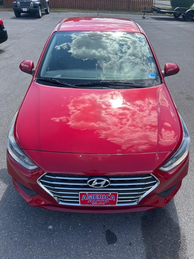 2020 RED HYUNDAI ACCENT SE (3KPC24A68LE) with an 1.6L engine, Automatic transmission, located at 2514 Williamson Rd NE, Roanoke, VA, 24012, (540) 265-7770, 37.294636, -79.936249 - NO CREDIT CHECK FINANCING WITH ONLY $2700 DOWN PAYMENT!!!! Check out our website www.needausedvehicle.com for our No Credit Check/ In House Financing options!! No Credit Check Available!!! In House Financing Available!!! All Clean Title Vehicles (no Salvaged or flooded vehicles ever on our lot)! - Photo#10