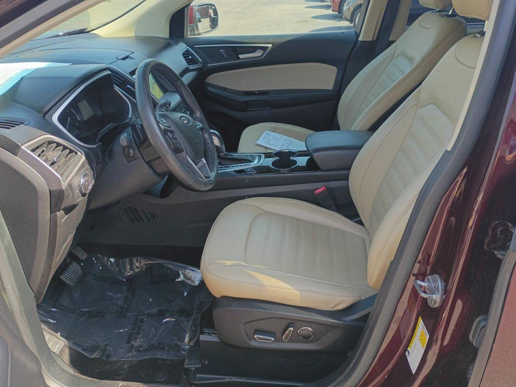 2018 RED FORD EDGE SEL (2FMPK4J96JB) with an 2.0L engine, Automatic transmission, located at 2514 Williamson Rd NE, Roanoke, VA, 24012, (540) 265-7770, 37.294636, -79.936249 - NO CREDIT CHECK FINANCING WITH ONLY $4500 DOWN PAYMENT!!!! Check out our website www.needausedvehicle.com for our No Credit Check/ In House Financing options!! No Credit Check Available!!! In House Financing Available!!! All Clean Title Vehicles (no Salvaged or flooded vehicles ever on our lot)! - Photo#7