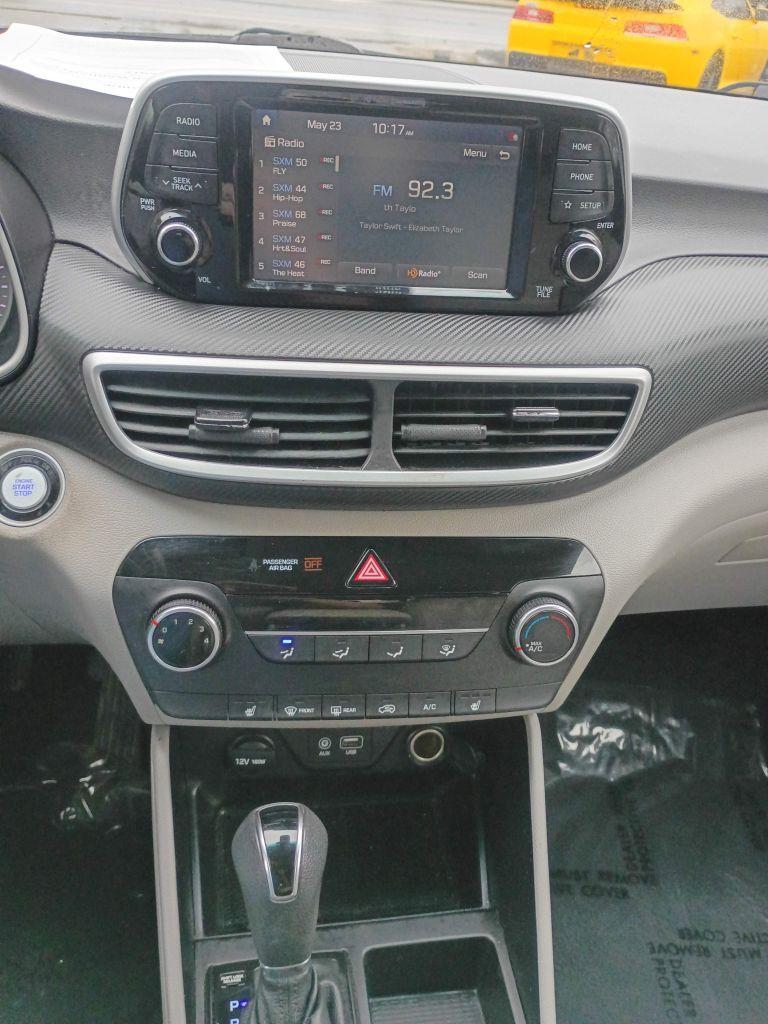 2021 BLACK HYUNDAI TUCSON LIMITED (KM8J3CA44MU) with an 2.0L engine, Automatic transmission, located at 2514 Williamson Rd NE, Roanoke, VA, 24012, (540) 265-7770, 37.294636, -79.936249 - NO CREDIT CHECK FINANCING WITH ONLY $4200 DOWN PAYMENT!!!! Check out our website www.needausedvehicle.com for our No Credit Check/ In House Financing options!! No Credit Check Available!!! In House Financing Available!!! All Clean Title Vehicles (no Salvaged or flooded vehicles ever on our lot)! - Photo#5