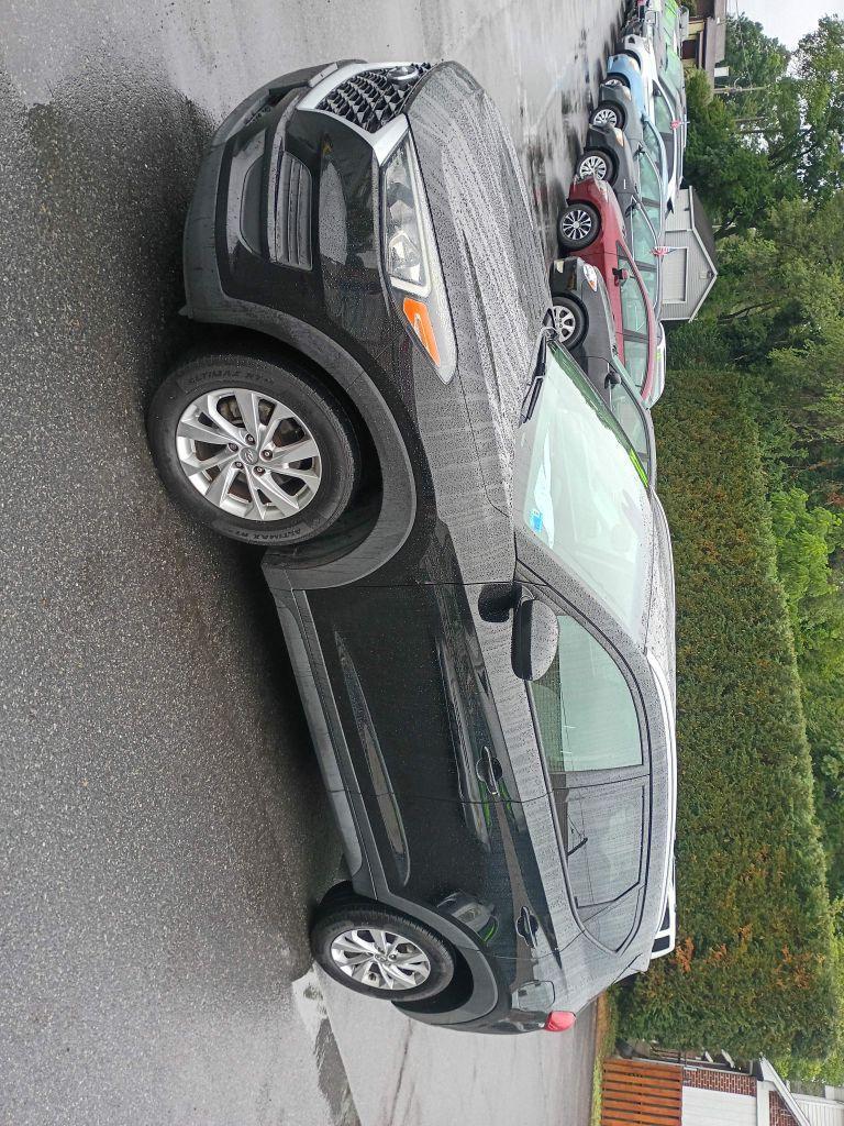 2021 BLACK HYUNDAI TUCSON LIMITED (KM8J3CA44MU) with an 2.0L engine, Automatic transmission, located at 2514 Williamson Rd NE, Roanoke, VA, 24012, (540) 265-7770, 37.294636, -79.936249 - NO CREDIT CHECK FINANCING WITH ONLY $4200 DOWN PAYMENT!!!! Check out our website www.needausedvehicle.com for our No Credit Check/ In House Financing options!! No Credit Check Available!!! In House Financing Available!!! All Clean Title Vehicles (no Salvaged or flooded vehicles ever on our lot)! - Photo#0