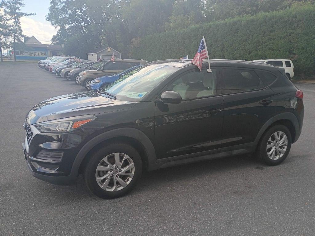 2021 BLACK HYUNDAI TUCSON LIMITED (KM8J3CA44MU) with an 2.0L engine, Automatic transmission, located at 2514 Williamson Rd NE, Roanoke, VA, 24012, (540) 265-7770, 37.294636, -79.936249 - NO CREDIT CHECK FINANCING WITH ONLY $3800 DOWN PAYMENT!!!! Check out our website www.needausedvehicle.com for our No Credit Check/ In House Financing options!! No Credit Check Available!!! In House Financing Available!!! All Clean Title Vehicles (no Salvaged or flooded vehicles ever on our lot)!- Photo#1