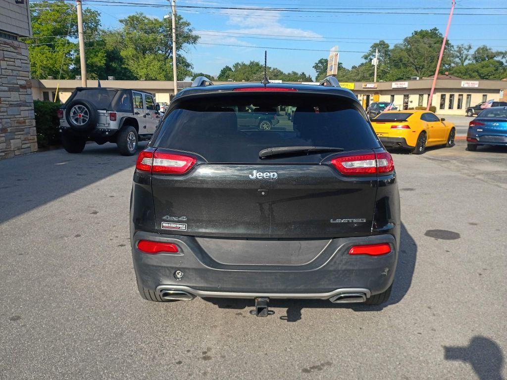 2016 BLACK JEEP CHEROKEE LIMITED (1C4PJMDS3GW) with an 3.2L engine, Automatic transmission, located at 2514 Williamson Rd NE, Roanoke, VA, 24012, (540) 265-7770, 37.294636, -79.936249 - NO CREDIT CHECK FINANCING WITH ONLY $3200 DOWN PAYMENT!!!! Check out our website www.needausedvehicle.com for our No Credit Check/ In House Financing options!! No Credit Check Available!!! In House Financing Available!!! All Clean Title Vehicles (no Salvaged or flooded vehicles ever on our lot)! - Photo#4