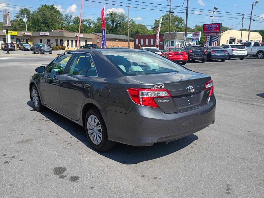 2012 GRAY TOYOTA CAMRY BASE (4T4BF1FK7CR) with an 2.5L engine, Automatic transmission, located at 2514 Williamson Rd NE, Roanoke, VA, 24012, (540) 265-7770, 37.294636, -79.936249 - NO CREDIT CHECK FINANCING WITH ONLY $3500 DOWN PAYMENT!!!! Check out our website www.needausedvehicle.com for our No Credit Check/ In House Financing options!! No Credit Check Available!!! In House Financing Available!!! All Clean Title Vehicles (no Salvaged or flooded vehicles ever on our lot)! - Photo#3