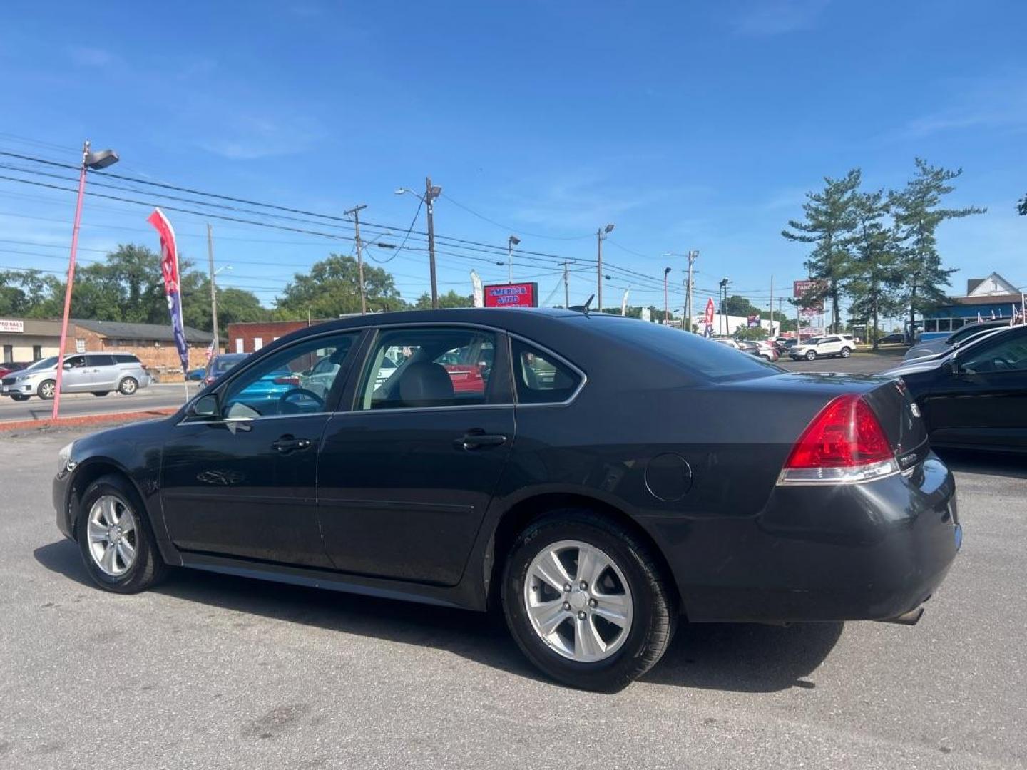 2012 GRAY CHEVROLET IMPALA LS (2G1WF5E32C1) with an 3.6L engine, Automatic transmission, located at 2514 Williamson Rd NE, Roanoke, VA, 24012, (540) 265-7770, 37.294636, -79.936249 - NO CREDIT CHECK FINANCING WITH ONLY $1800 DOWN PAYMENT!!!! Check out our website www.needausedvehicle.com for our No Credit Check/ In House Financing options!! No Credit Check Available!!! In House Financing Available!!! All Clean Title Vehicles (no Salvaged or flooded vehicles ever on our lot)! - Photo#1