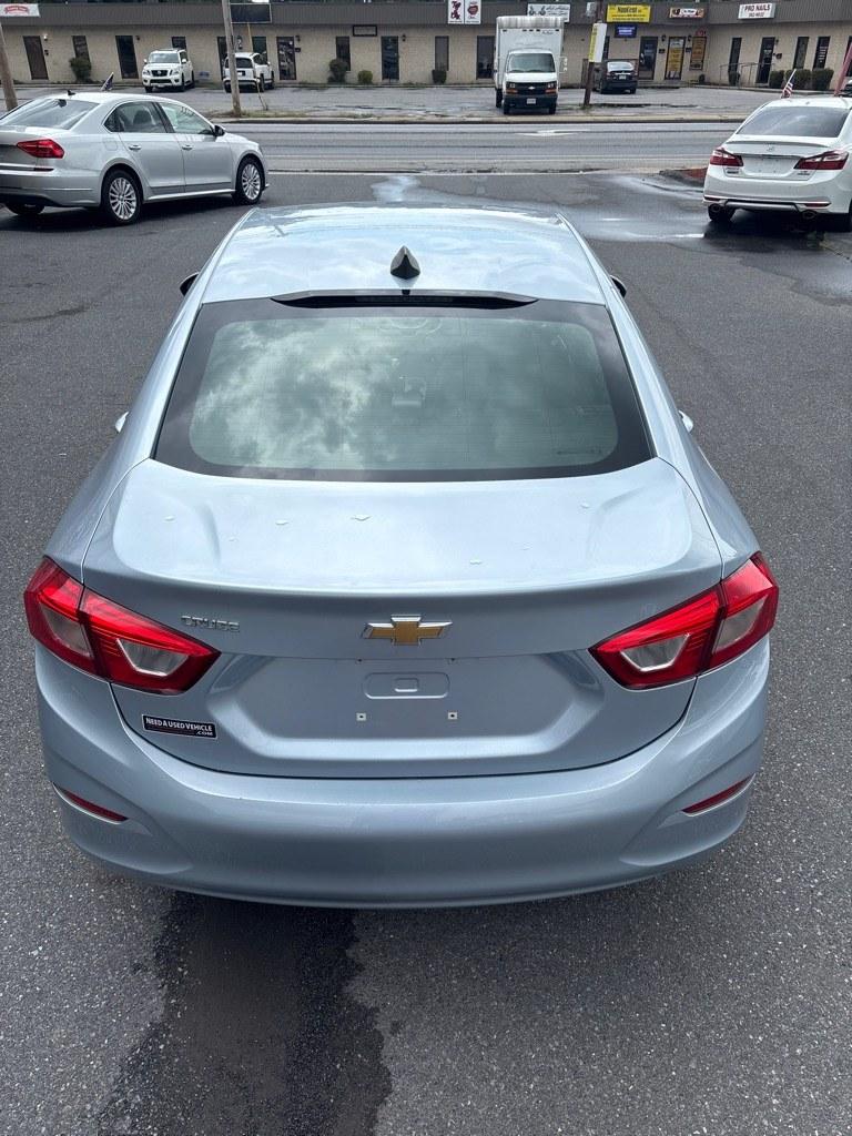 2018 BLUE CHEVROLET CRUZE LS (1G1BC5SM5J7) with an 1.4L engine, Automatic transmission, located at 2514 Williamson Rd NE, Roanoke, VA, 24012, (540) 265-7770, 37.294636, -79.936249 - NO CREDIT CHECK FINANCING WITH ONLY $2400 DOWN PAYMENT!!!! Check out our website www.needausedvehicle.com for our No Credit Check/ In House Financing options!! No Credit Check Available!!! In House Financing Available!!! All Clean Title Vehicles (no Salvaged or flooded vehicles ever on our lot)!- Photo#3