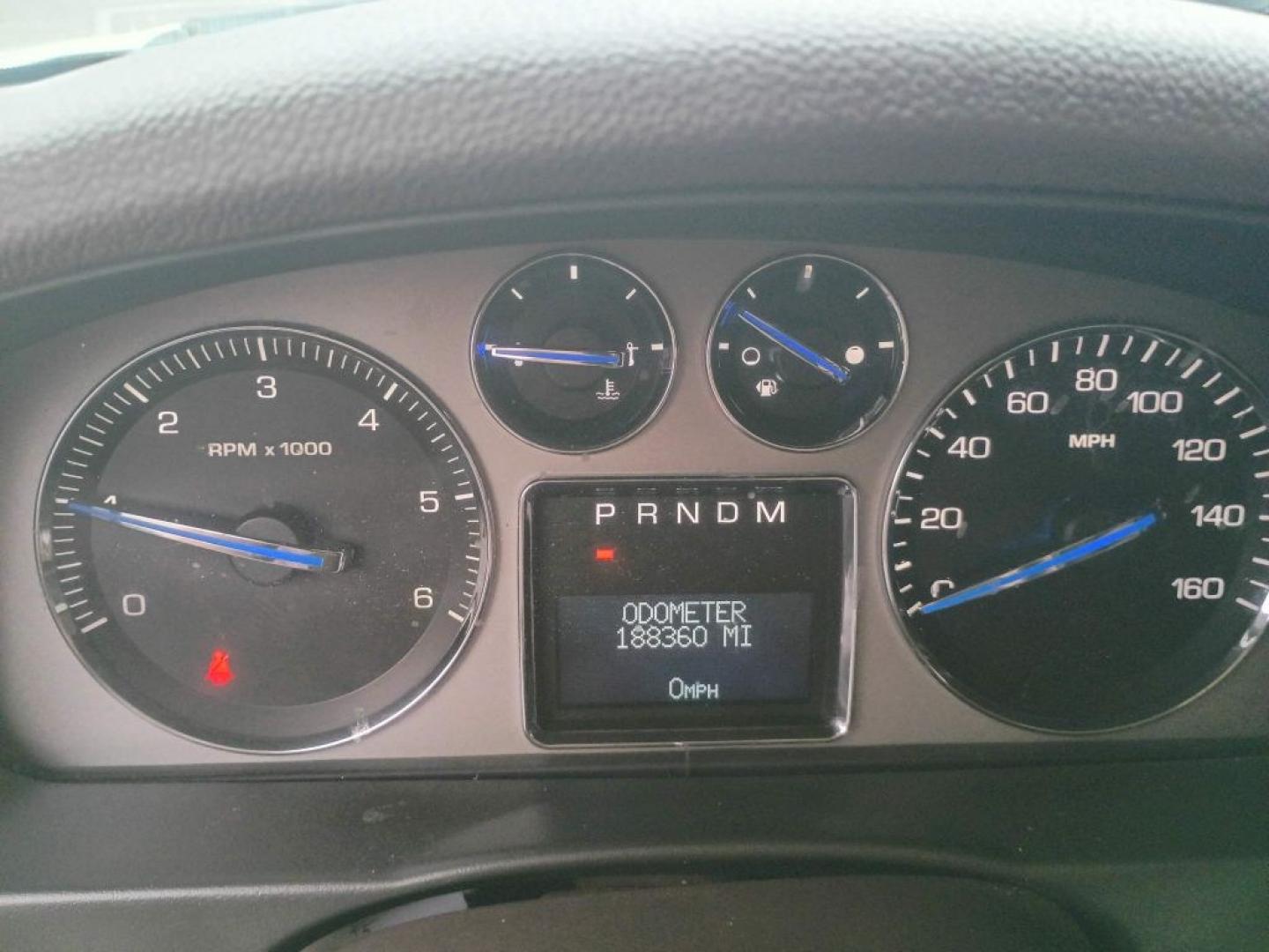 2008 WHITE CADILLAC ESCALADE LUXURY (1GYFK63838R) with an 6.2L engine, Automatic transmission, located at 2514 Williamson Rd NE, Roanoke, VA, 24012, (540) 265-7770, 37.294636, -79.936249 - NO CREDIT CHECK FINANCING WITH ONLY $3000 DOWN PAYMENT!!!! Check out our website www.needausedvehicle.com for our No Credit Check/ In House Financing options!! No Credit Check Available!!! In House Financing Available!!! All Clean Title Vehicles (no Salvaged or flooded vehicles ever on our lot)!- Photo#12