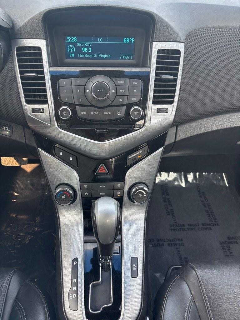 2012 SILVER CHEVROLET CRUZE LTZ (1G1PH5SC7C7) with an 1.4L engine, Automatic transmission, located at 2514 Williamson Rd NE, Roanoke, VA, 24012, (540) 265-7770, 37.294636, -79.936249 - NO CREDIT CHECK FINANCING WITH ONLY $1800 DOWN PAYMENT!!!! Check out our website www.needausedvehicle.com for our No Credit Check/ In House Financing options!! No Credit Check Available!!! In House Financing Available!!! All Clean Title Vehicles (no Salvaged or flooded vehicles ever on our lot)!- Photo#5