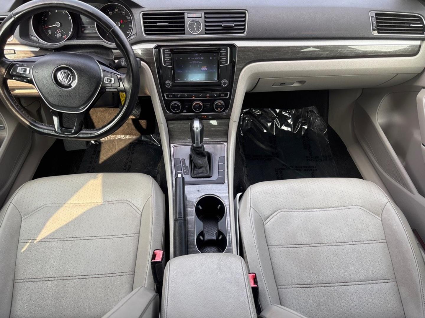 2016 GRAY VOLKSWAGEN PASSAT SE (1VWBT7A34GC) with an 1.8L engine, Automatic transmission, located at 2514 Williamson Rd NE, Roanoke, VA, 24012, (540) 265-7770, 37.294636, -79.936249 - NO CREDIT CHECK FINANCING WITH ONLY $3500 DOWN PAYMENT!!!! Check out our website www.needausedvehicle.com for our No Credit Check/ In House Financing options!! No Credit Check Available!!! In House Financing Available!!! All Clean Title Vehicles (no Salvaged or flooded vehicles ever on our lot)!- Photo#3