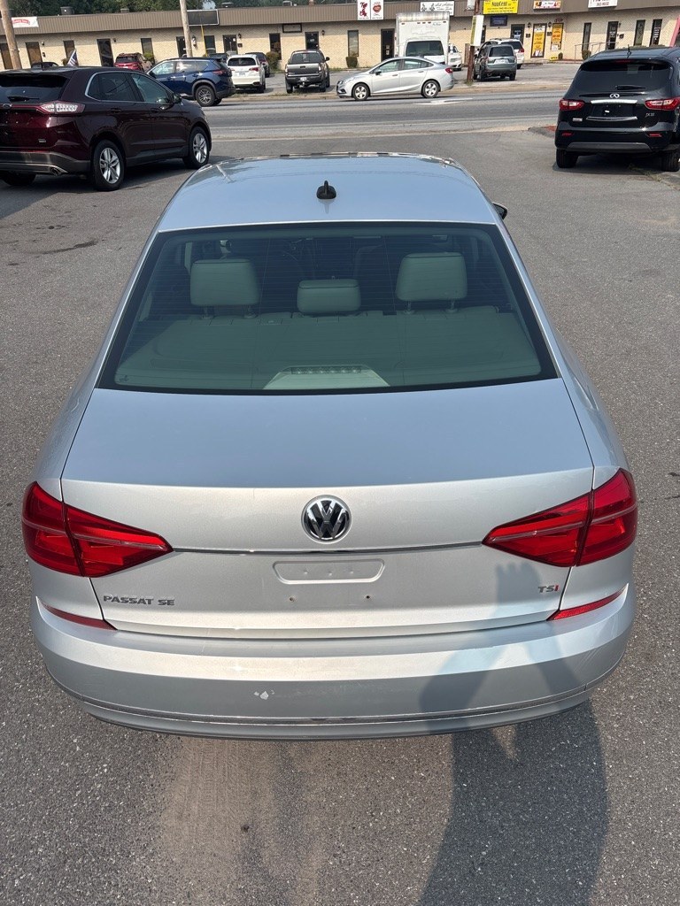 2016 GRAY VOLKSWAGEN PASSAT SE (1VWBT7A34GC) with an 1.8L engine, Automatic transmission, located at 2514 Williamson Rd NE, Roanoke, VA, 24012, (540) 265-7770, 37.294636, -79.936249 - NO CREDIT CHECK FINANCING WITH ONLY $3500 DOWN PAYMENT!!!! Check out our website www.needausedvehicle.com for our No Credit Check/ In House Financing options!! No Credit Check Available!!! In House Financing Available!!! All Clean Title Vehicles (no Salvaged or flooded vehicles ever on our lot)!- Photo#11