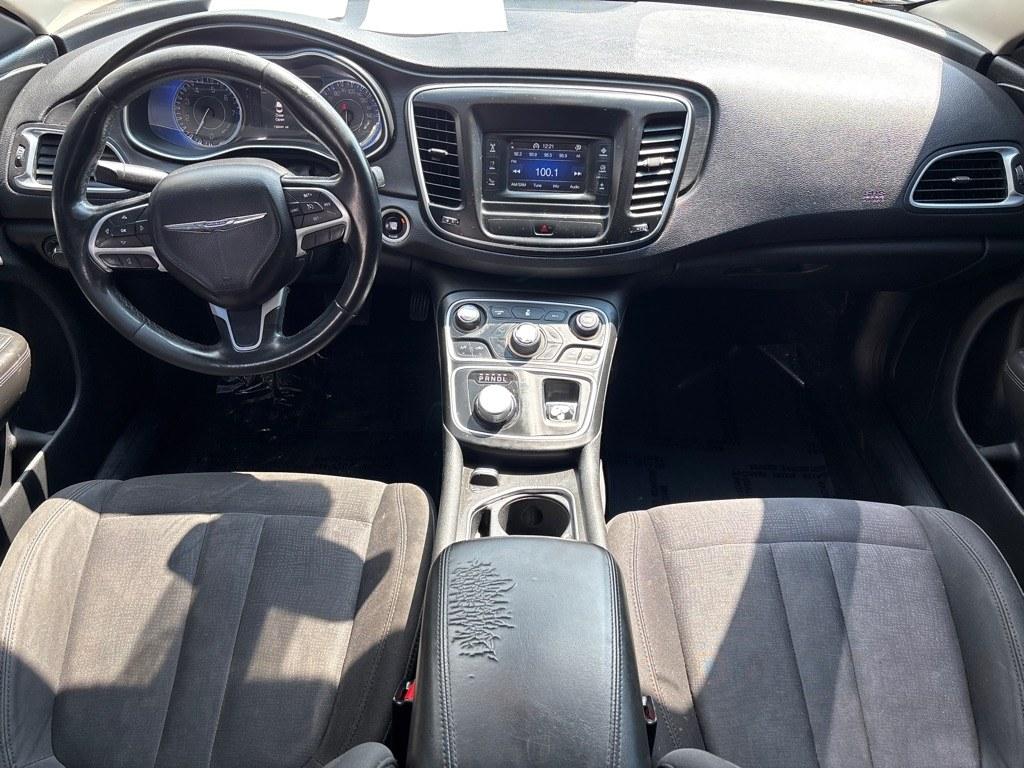 2015 BLUE CHRYSLER 200 LIMITED (1C3CCCABXFN) with an 2.4L engine, Automatic transmission, located at 2514 Williamson Rd NE, Roanoke, VA, 24012, (540) 265-7770, 37.294636, -79.936249 - NO CREDIT CHECK FINANCING WITH ONLY $2300 DOWN PAYMENT!!!! Check out our website www.needausedvehicle.com for our No Credit Check/ In House Financing options!! No Credit Check Available!!! In House Financing Available!!! All Clean Title Vehicles (no Salvaged or flooded vehicles ever on our lot)!- Photo#3