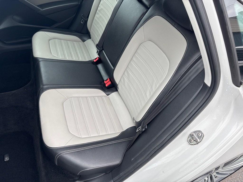 2014 WHITE VOLKSWAGEN PASSAT SE (1VWBT7A30EC) with an 1.8L engine, 5-Speed Manual transmission, located at 2514 Williamson Rd NE, Roanoke, VA, 24012, (540) 265-7770, 37.294636, -79.936249 - NO CREDIT CHECK FINANCING WITH ONLY $2400 DOWN PAYMENT!!!! Check out our website www.needausedvehicle.com for our No Credit Check/ In House Financing options!! No Credit Check Available!!! In House Financing Available!!! All Clean Title Vehicles (no Salvaged or flooded vehicles ever on our lot)!- Photo#2