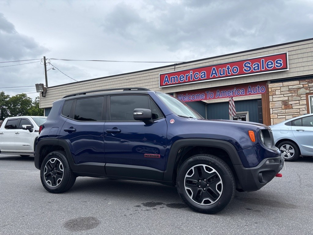 photo of 2016 JEEP RENEGADE TRAILHAWK