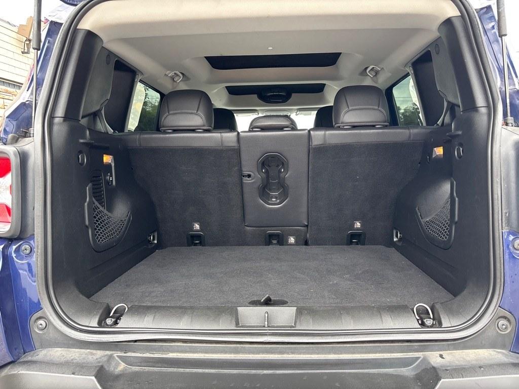 2016 BLUE JEEP RENEGADE TRAILHAWK (ZACCJBCTXGP) with an 2.4L engine, Automatic transmission, located at 2514 Williamson Rd NE, Roanoke, VA, 24012, (540) 265-7770, 37.294636, -79.936249 - NO CREDIT CHECK FINANCING WITH ONLY $3000 DOWN PAYMENT!!!! Check out our website www.needausedvehicle.com for our No Credit Check/ In House Financing options!! No Credit Check Available!!! In House Financing Available!!! All Clean Title Vehicles (no Salvaged or flooded vehicles ever on our lot)!- Photo#4