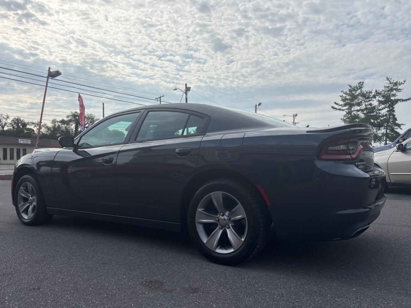 2016 GRAY DODGE CHARGER SE (2C3CDXBGXGH) with an 3.6L engine, Automatic transmission, located at 2514 Williamson Rd NE, Roanoke, VA, 24012, (540) 265-7770, 37.294636, -79.936249 - NO CREDIT CHECK FINANCING WITH ONLY $2400 DOWN PAYMENT!!!! Check out our website www.needausedvehicle.com for our No Credit Check/ In House Financing options!! No Credit Check Available!!! In House Financing Available!!! All Clean Title Vehicles (no Salvaged or flooded vehicles ever on our lot)!- Photo#1