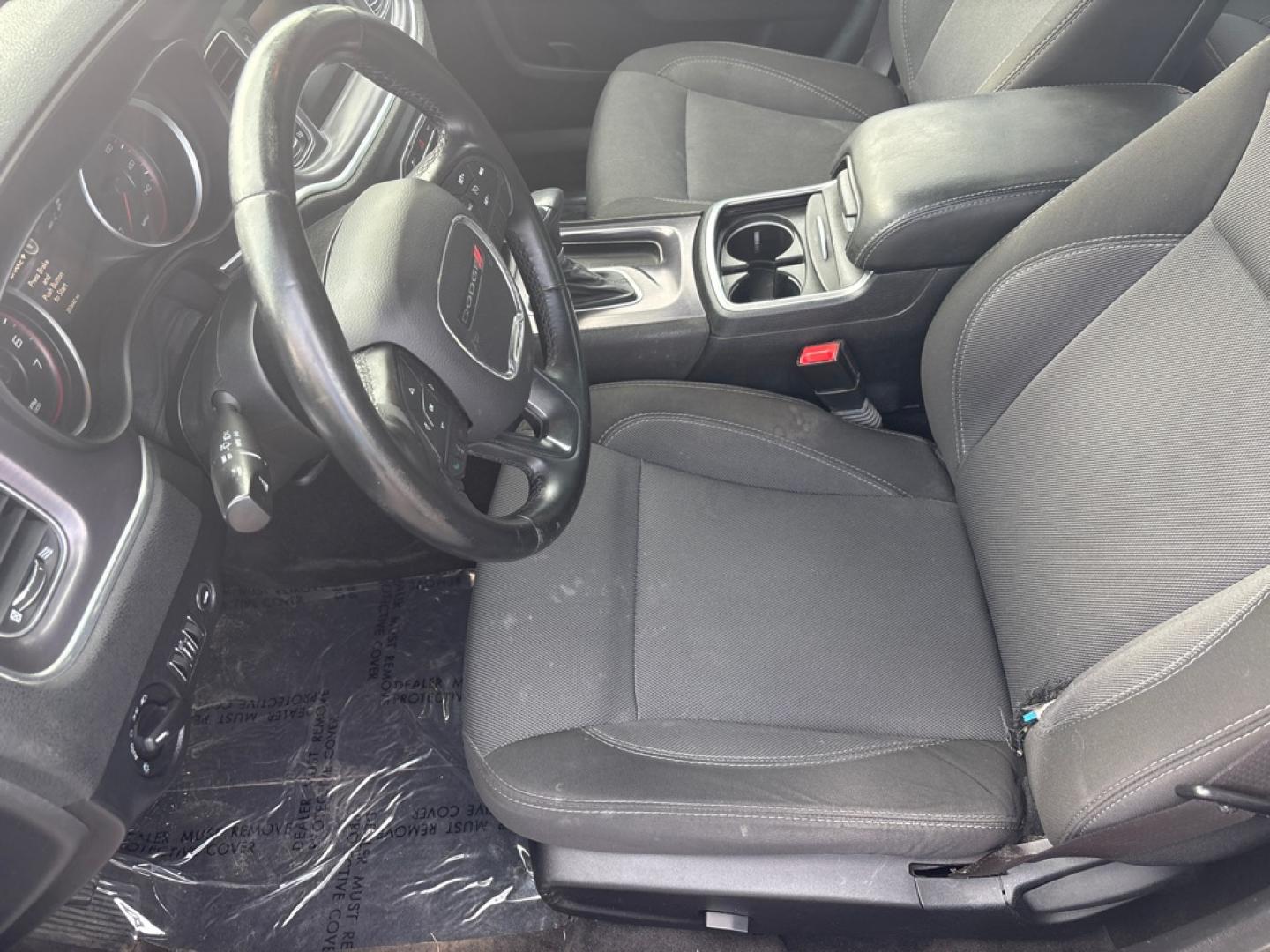 2016 GRAY DODGE CHARGER SE (2C3CDXBGXGH) with an 3.6L engine, Automatic transmission, located at 2514 Williamson Rd NE, Roanoke, VA, 24012, (540) 265-7770, 37.294636, -79.936249 - NO CREDIT CHECK FINANCING WITH ONLY $2400 DOWN PAYMENT!!!! Check out our website www.needausedvehicle.com for our No Credit Check/ In House Financing options!! No Credit Check Available!!! In House Financing Available!!! All Clean Title Vehicles (no Salvaged or flooded vehicles ever on our lot)!- Photo#4