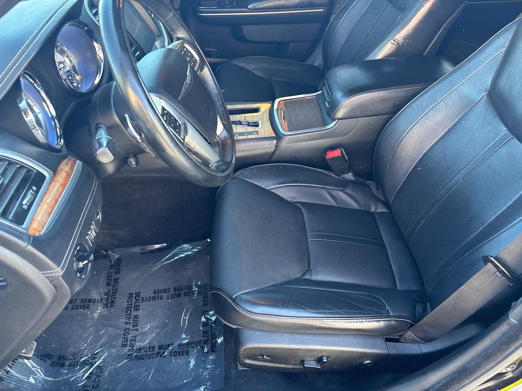 2013 BLACK CHRYSLER 300C VARVATOS (2C3CCAJT4DH) with an 5.7L engine, Automatic transmission, located at 2514 Williamson Rd NE, Roanoke, VA, 24012, (540) 265-7770, 37.294636, -79.936249 - NO CREDIT CHECK FINANCING WITH ONLY $3300 DOWN PAYMENT!!!! Check out our website www.needausedvehicle.com for our No Credit Check/ In House Financing options!! No Credit Check Available!!! In House Financing Available!!! All Clean Title Vehicles (no Salvaged or flooded vehicles ever on our lot)!- Photo#6