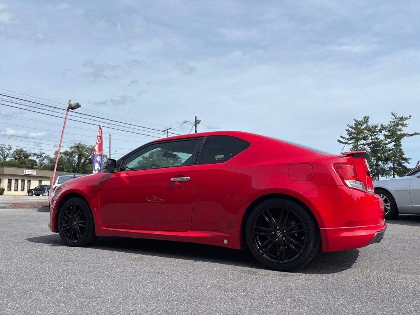 2013 RED SCION TC RELEASE 8 (JTKJF5C72D3) with an 2.5L engine, Automatic transmission, located at 2514 Williamson Rd NE, Roanoke, VA, 24012, (540) 265-7770, 37.294636, -79.936249 - NO CREDIT CHECK FINANCING WITH ONLY $2300 DOWN PAYMENT!!!! Check out our website www.needausedvehicle.com for our No Credit Check/ In House Financing options!! No Credit Check Available!!! In House Financing Available!!! All Clean Title Vehicles (no Salvaged or flooded vehicles ever on our lot)!- Photo#2