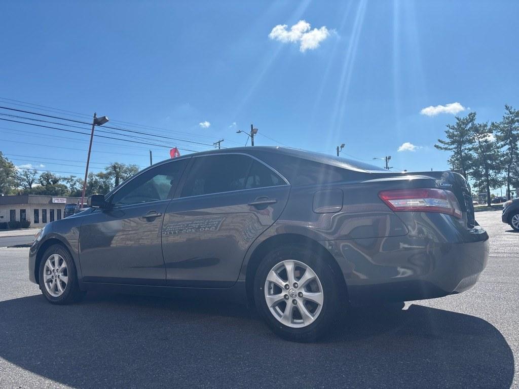 2010 GRAY TOYOTA CAMRY BASE (4T1BF3EK5AU) with an 2.5L engine, Automatic transmission, located at 2514 Williamson Rd NE, Roanoke, VA, 24012, (540) 265-7770, 37.294636, -79.936249 - NO CREDIT CHECK FINANCING WITH ONLY $2000 DOWN PAYMENT!!!! Check out our website www.needausedvehicle.com for our No Credit Check/ In House Financing options!! No Credit Check Available!!! In House Financing Available!!! All Clean Title Vehicles (no Salvaged or flooded vehicles ever on our lot)!- Photo#1