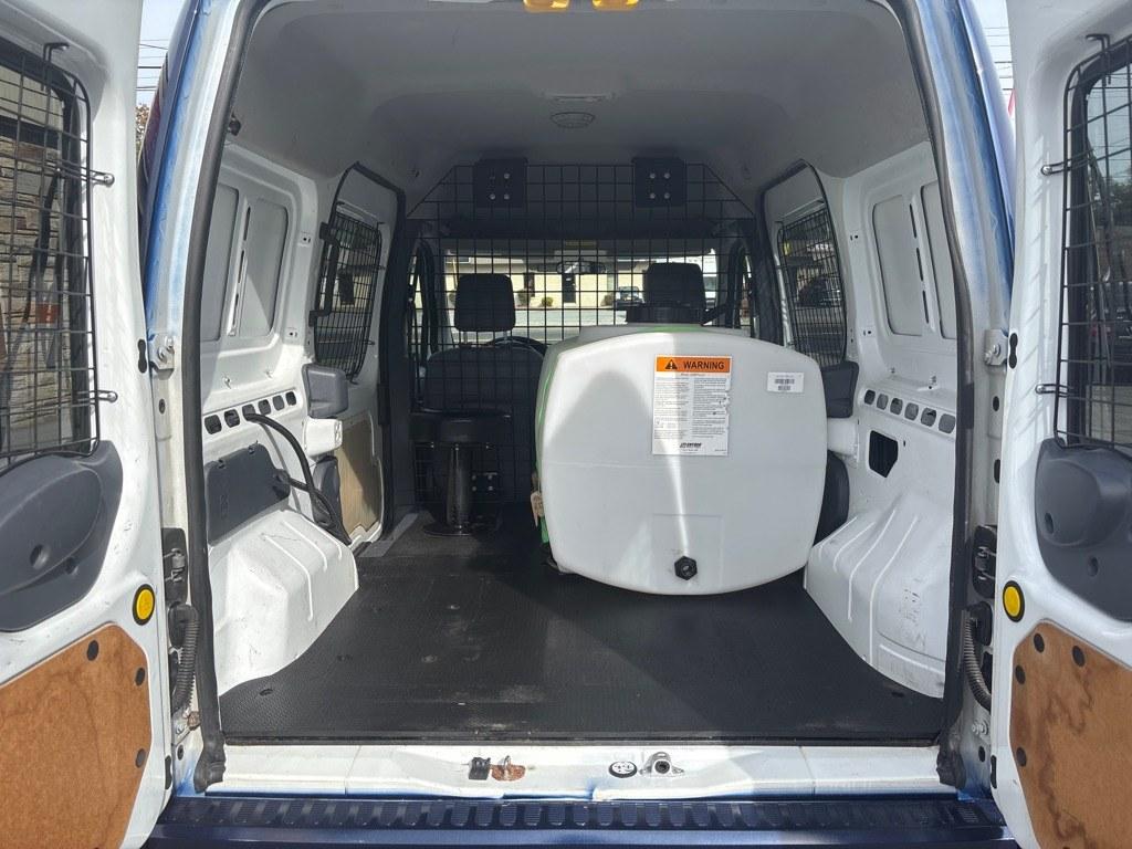 2013 BLUE FORD TRANSIT CONNECT XLT (NM0LS7DN8DT) with an 2.0L engine, Automatic transmission, located at 2514 Williamson Rd NE, Roanoke, VA, 24012, (540) 265-7770, 37.294636, -79.936249 - NO CREDIT CHECK FINANCING WITH ONLY $2500 DOWN PAYMENT!!!! Check out our website www.needausedvehicle.com for our No Credit Check/ In House Financing options!! No Credit Check Available!!! In House Financing Available!!! All Clean Title Vehicles (no Salvaged or flooded vehicles ever on our lot)!- Photo#2